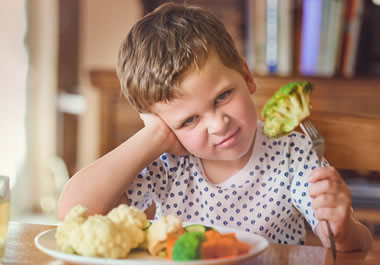The child detests eating vegetables.