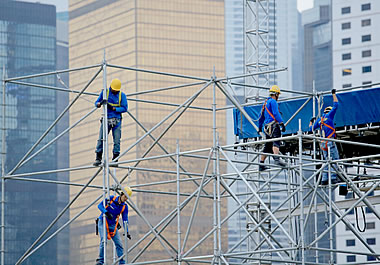 Constructing a scaffold for a building in Hong Kong