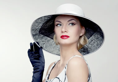 A model wearing a retro look