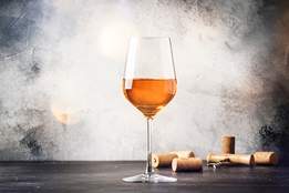 orange wine in wine glass