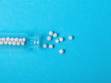 bottle-of-pills