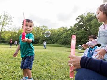 children-playing-in-park