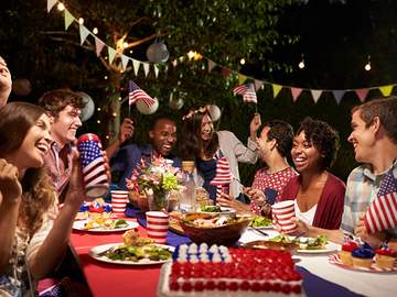 friends celebrating 4th of july