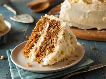 how to use a vs an carrot cake photo