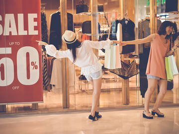 Shoe shops in hot sale the mall