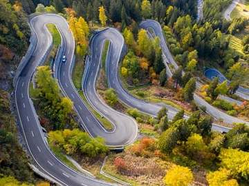 twisting mountain road