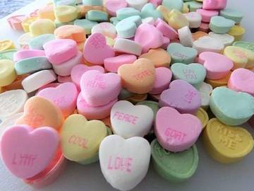 valentines-heart-candies