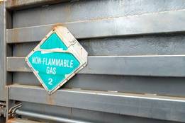 non-flammable gas sign