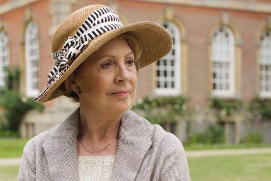 cu almoner downton abbey isobel crawley