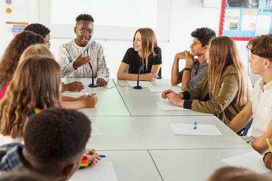 high-school-debate-team