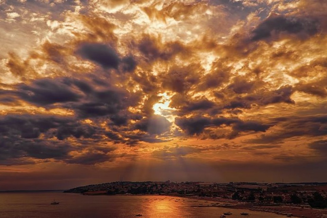 It's a Scorcher! Words for the Summer Heat | Merriam-Webster