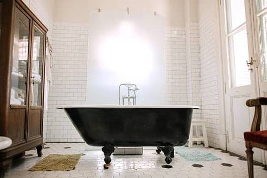 vintage bathtub
