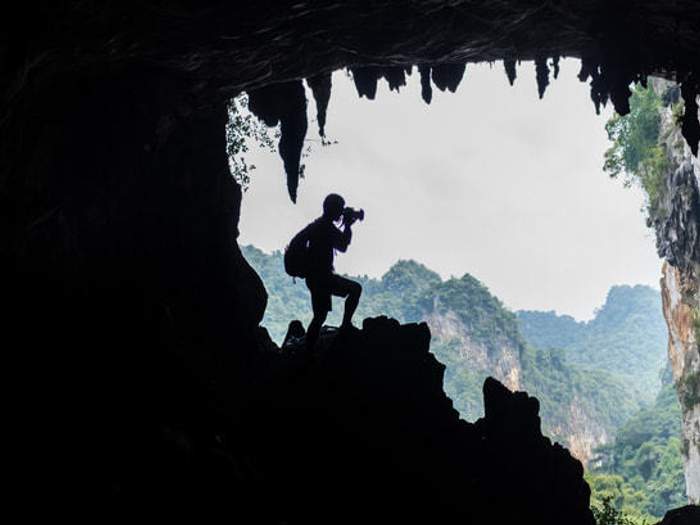 spelunker-silhouette 